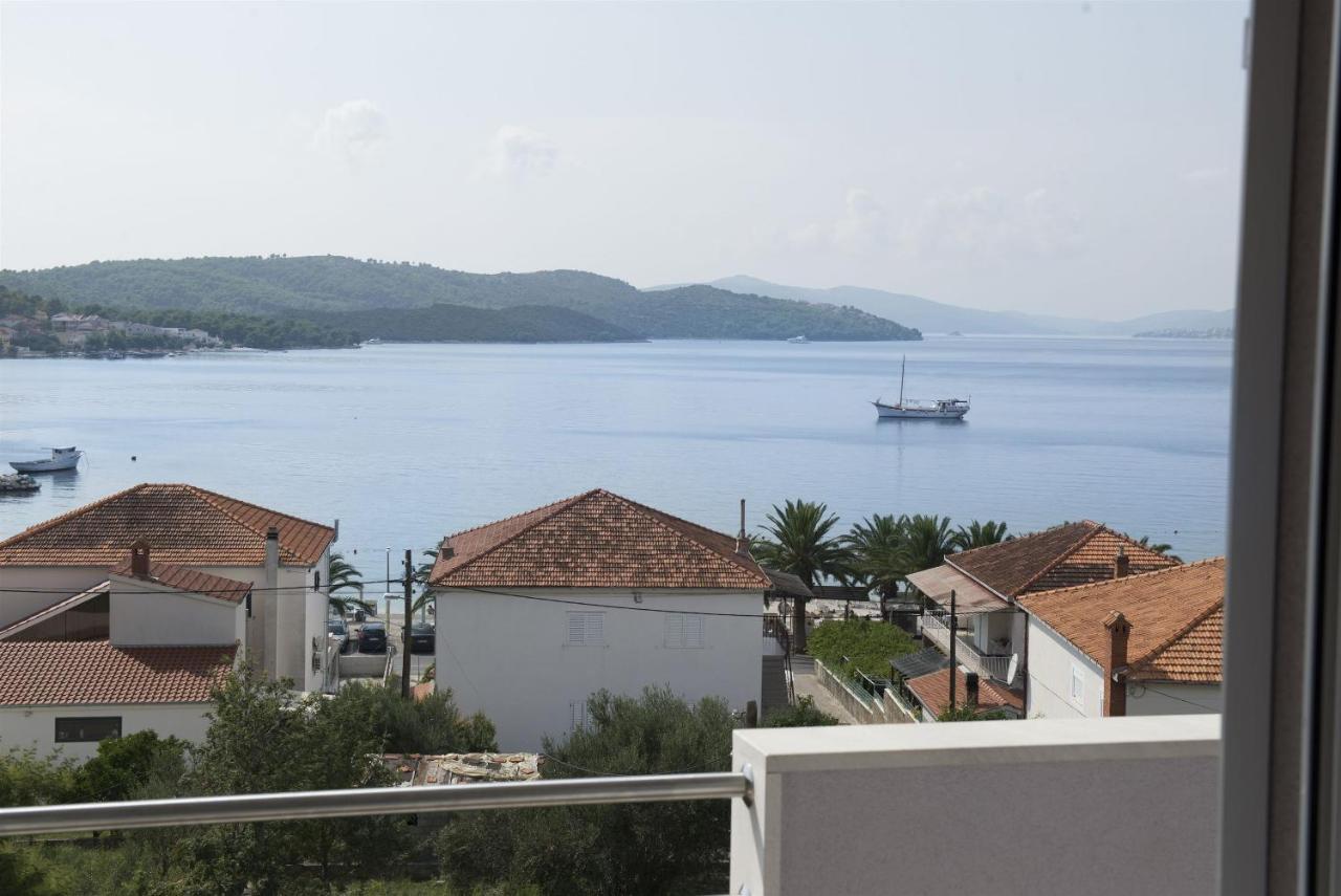 Apartments Meri Trogir Zewnętrze zdjęcie