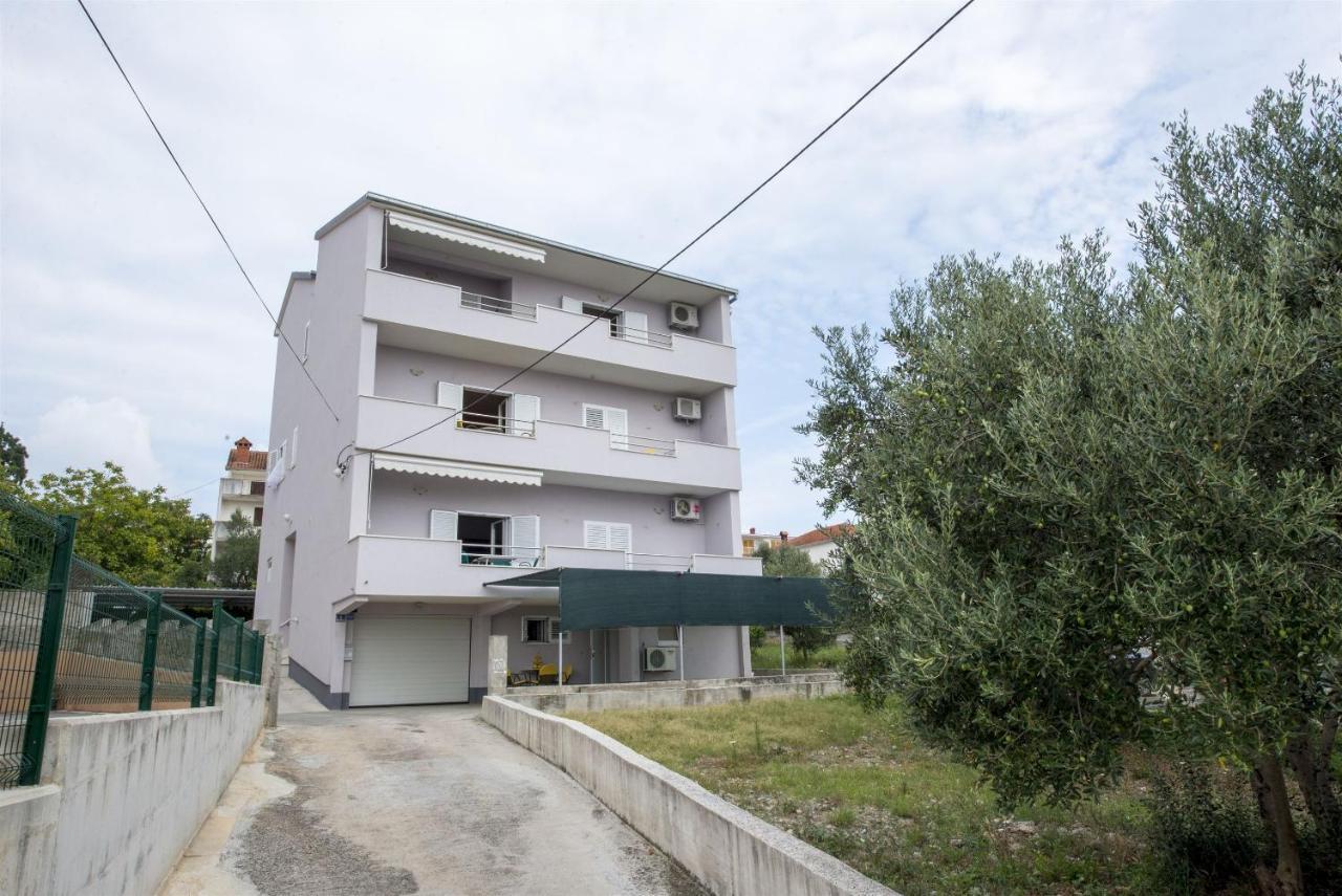 Apartments Meri Trogir Zewnętrze zdjęcie