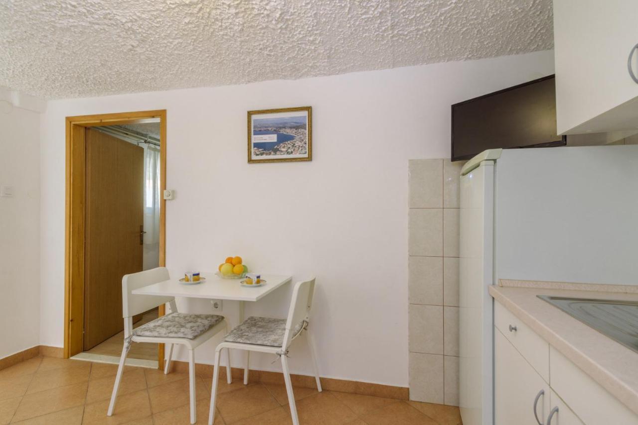 Apartments Meri Trogir Zewnętrze zdjęcie
