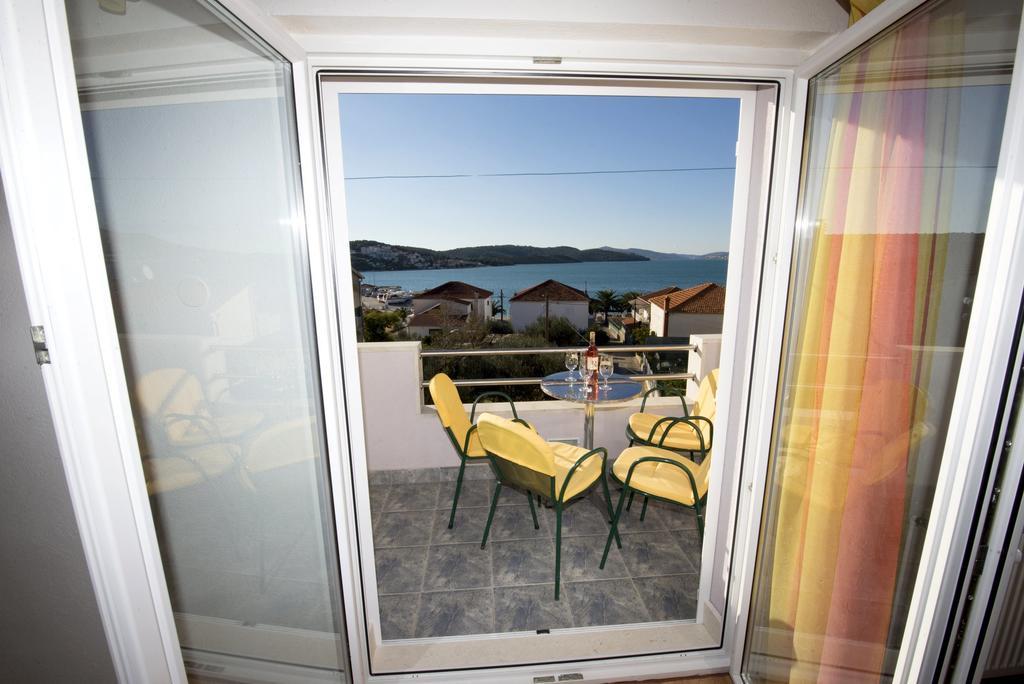 Apartments Meri Trogir Pokój zdjęcie