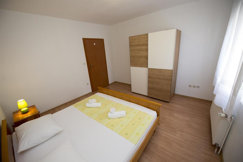Apartments Meri Trogir Zewnętrze zdjęcie